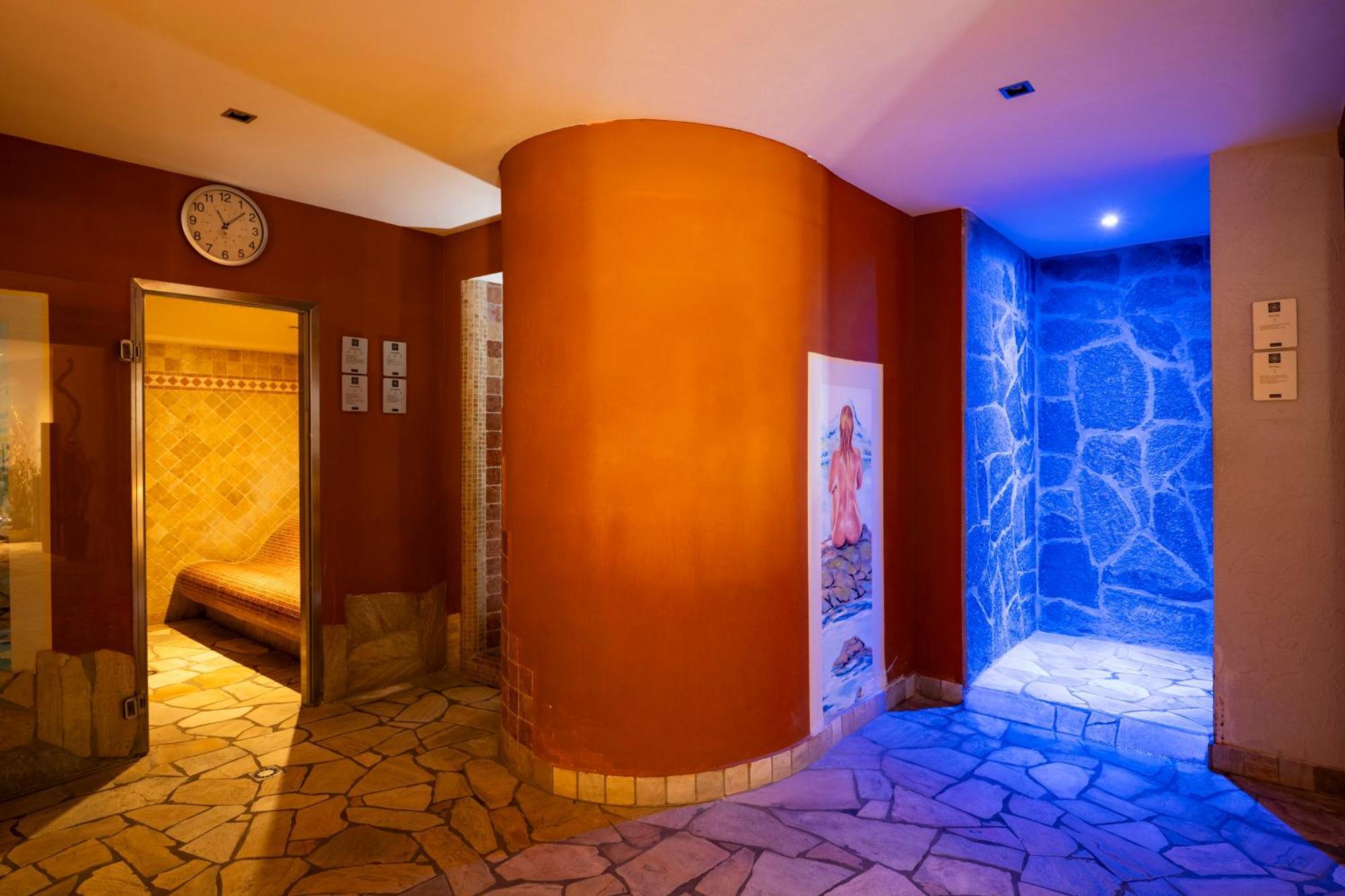 Sport Hotel Vittoria Passo del Tonale Esterno foto