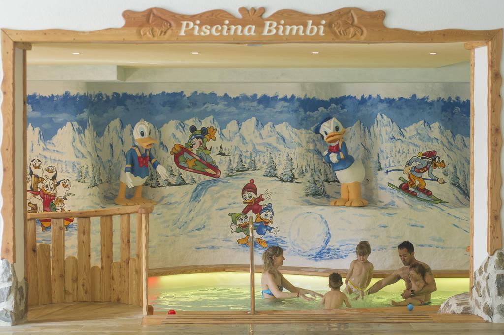 Sport Hotel Vittoria Passo del Tonale Esterno foto