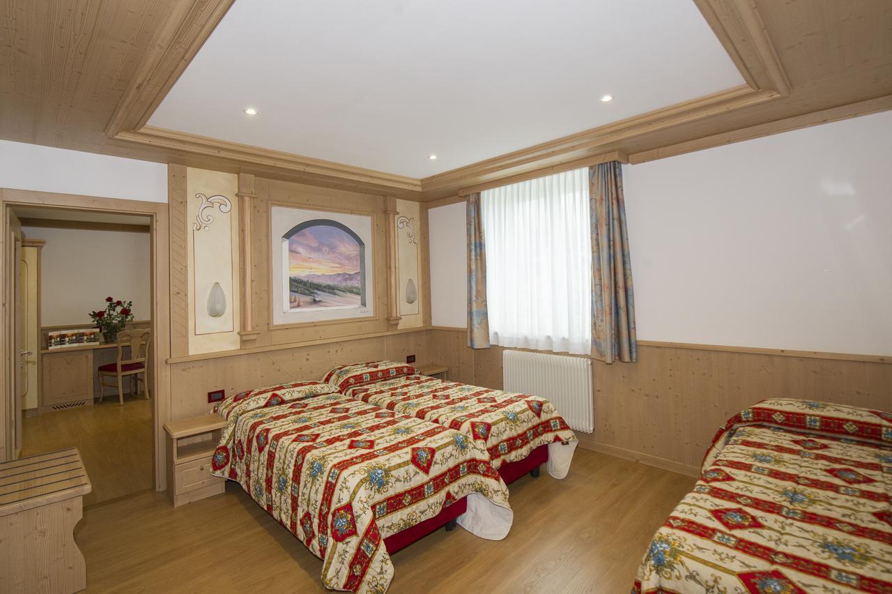 Sport Hotel Vittoria Passo del Tonale Esterno foto